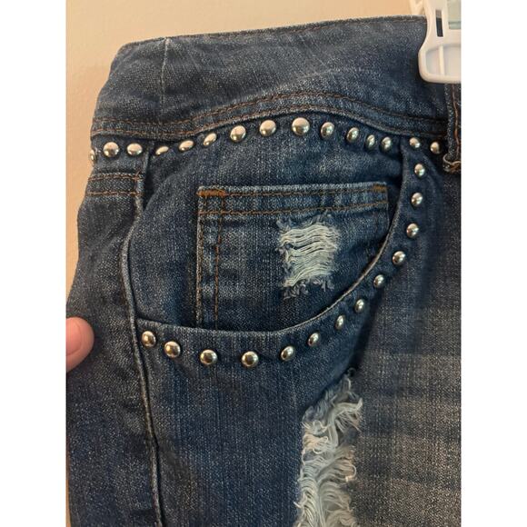Torrid Denim Studded Distressed Jean Bermuda Shorts Size 20 - Picture 3 of 5